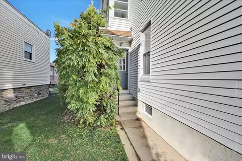 Exterior - 120 S Miller St, Reading, PA 19607 photo 7 of 10