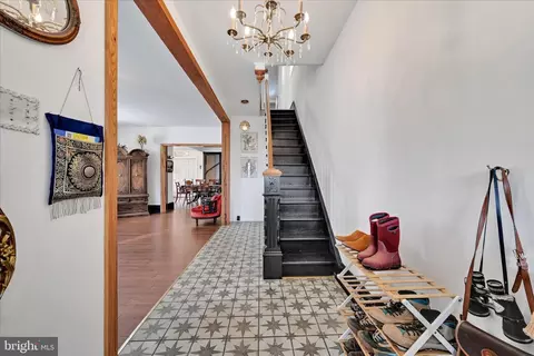 Entry Way - 120 S Miller St, Reading, PA 19607 photo 2 of 3