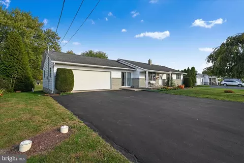 8409 Lancaster Ave, Bethel, PA 19507