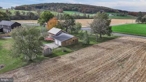 9001 Lancaster Ave, Bethel, PA 19507