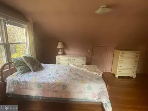 Bedroom - 91 Dogwood Ln, Reading, PA 19607 photo 12 of 12