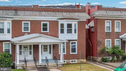 1323 N 5th St, Reading, PA 19601