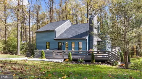 158 Texter Mountain Rd, Wernersville, PA 19565