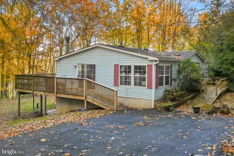 1104 Bedford Ave, Reading, PA 19607 photo 2