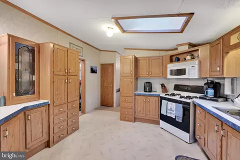 1104 Bedford Ave, Reading, PA 19607 photo 16