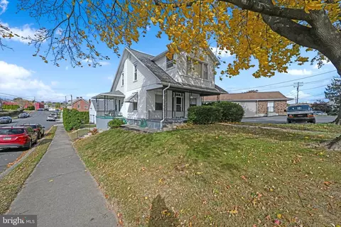 979 New Holland Rd, Reading, PA 19607