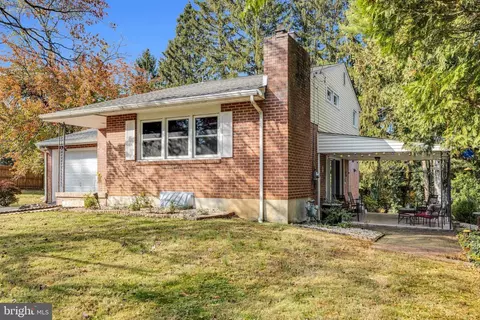 411 N Tulpehocken Rd, Reading, PA 19601