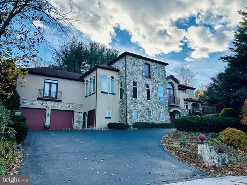 101 Robert Rd, Wyomissing, PA 19610