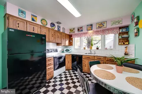 602 Harding Ave, Reading, PA 19607 photo 10
