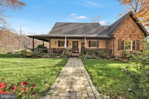 309 Club Rd, Bethel, PA 19507