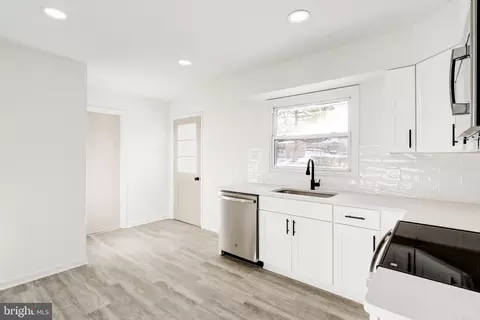Other - 163 Thomas Pl, Reading, PA 19608 photo 1 of 7