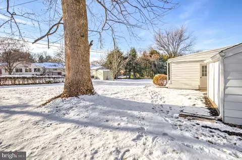 Exterior - 163 Thomas Pl, Reading, PA 19608 photo 6 of 6