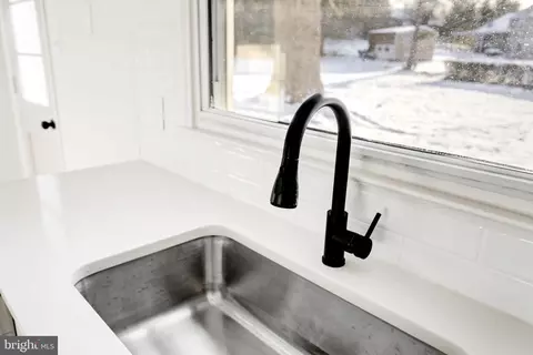Kitchen - 163 Thomas Pl, Reading, PA 19608 photo 2 of 2
