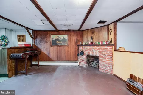 513 Frontier Ave, Reading, PA 19601 photo 32