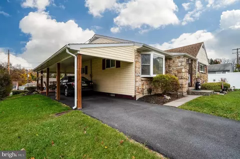 513 Frontier Ave, Reading, PA 19601 photo 5