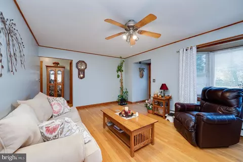 513 Frontier Ave, Reading, PA 19601 photo 13