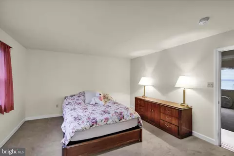 Bedroom - 1189 Cedar Top Rd, Reading, PA 19607 photo 6 of 8