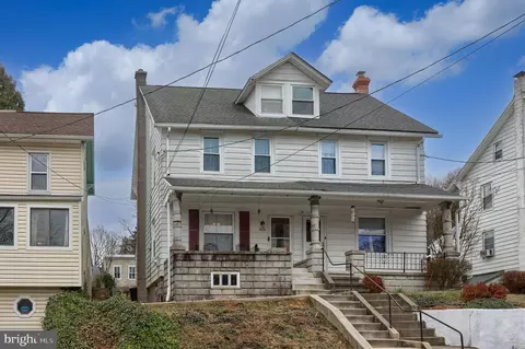 836 Scenic Dr, Mohnton, PA 19540