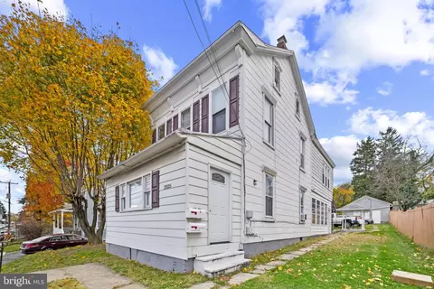 2825 Kutztown Rd, Reading, PA 19605