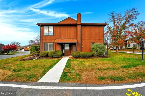 31 1 Wister, Reading, PA 19606