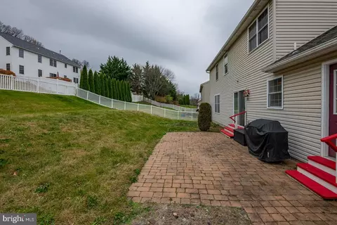 908 Kate Dr, Reading, PA 19608 photo 10
