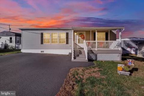 38 Keystone Rd, Reading, PA 19606 photo 2