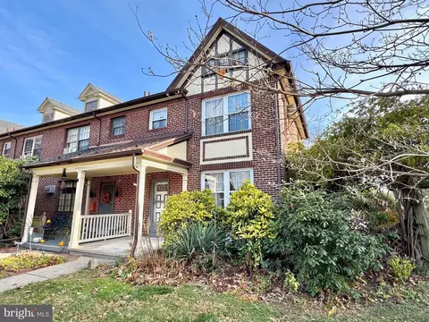 Exterior - 331 Sunset Rd, Reading, PA 19611 photo 4 of 7