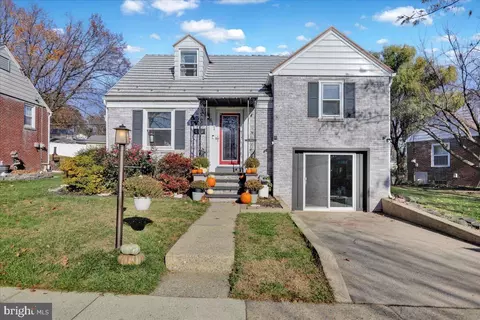 Exterior - 617 Meade Tc, Reading, PA 19607 photo 2 of 7