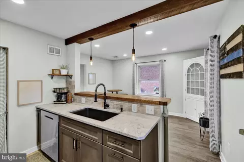 Kitchen - 617 Meade Tc, Reading, PA 19607 photo 2 of 3