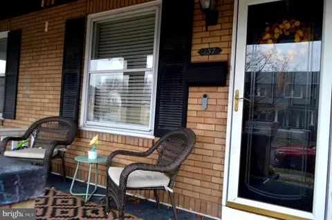 Exterior - 137 Elm St, Reading, PA 19607 photo 5 of 9