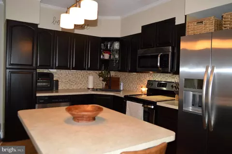 Kitchen - 137 Elm St, Reading, PA 19607 photo 2 of 2