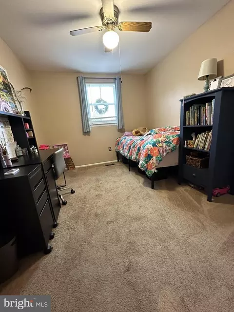 Bedroom - 1280 Fox Run, Reading, PA 19606 photo 1 of 6