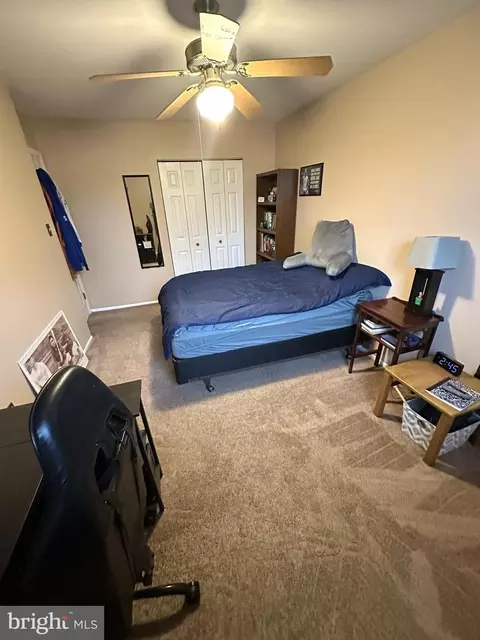 Bedroom - 1280 Fox Run, Reading, PA 19606 photo 4 of 6