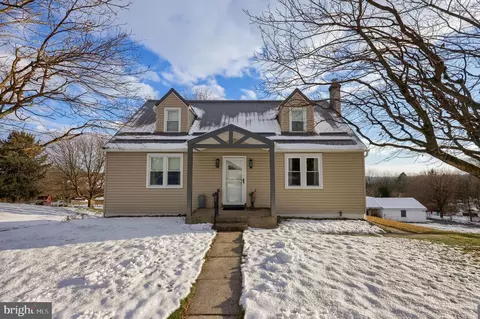 207 Hazel St, Hamburg, PA 19526