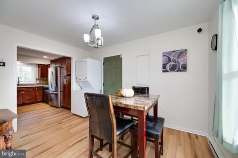 Dining - 2109 Cullum Dr, Reading, PA 19601 photo 1 of 1