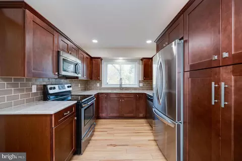 Kitchen - 2109 Cullum Dr, Reading, PA 19601 photo 1 of 4