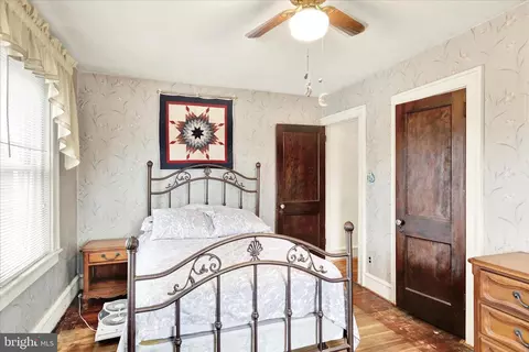 Bedroom - 1602 Crowder Ave, Reading, PA 19607 photo 4 of 5