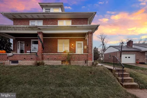 1602 Crowder Ave, Reading, PA 19607