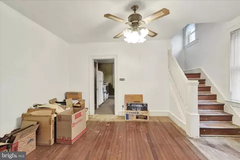 Living - 1602 Crowder Ave, Reading, PA 19607 photo 2 of 2