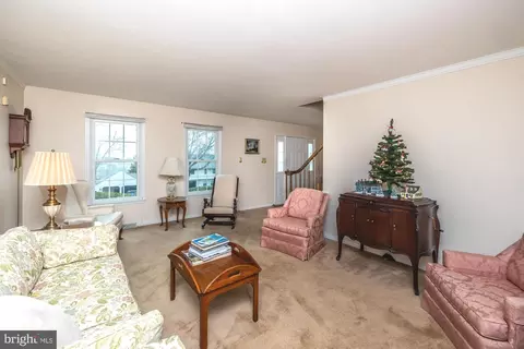 30 Estates Dr, Reading, PA 19606 photo 8
