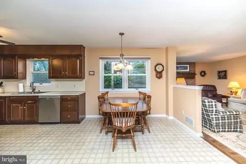 30 Estates Dr, Reading, PA 19606 photo 15