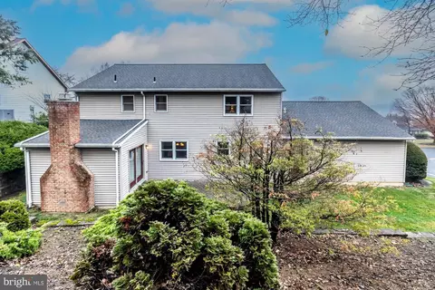30 Estates Dr, Reading, PA 19606 photo 4