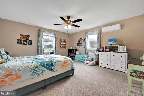 Bedroom - 715 Tamarack Trl, Reading, PA 19607 photo 1 of 6