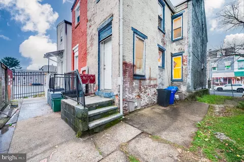 419 N 2nd St, Reading, PA 19601