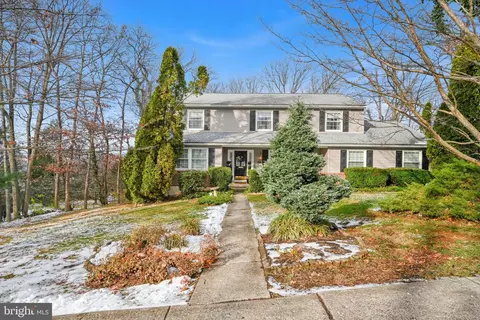 121 Grandview Blvd, Reading, PA 19609
