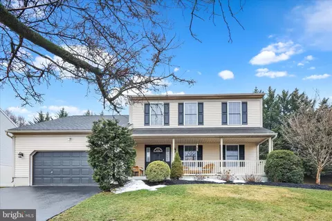 4910 Dunham Dr, Reading, PA 19606