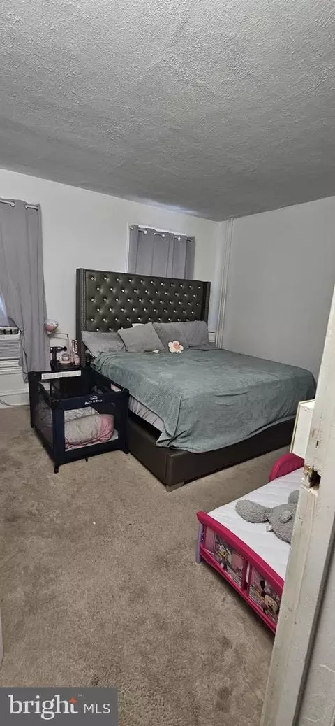 Bedroom - 439 Buttonwood St, Reading, PA 19601 photo 5 of 5