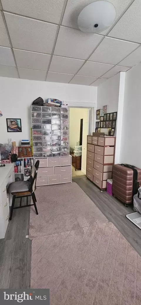 Bedroom - 439 Buttonwood St, Reading, PA 19601 photo 4 of 5