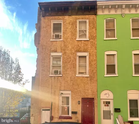 122 Maple St, Reading, PA 19602