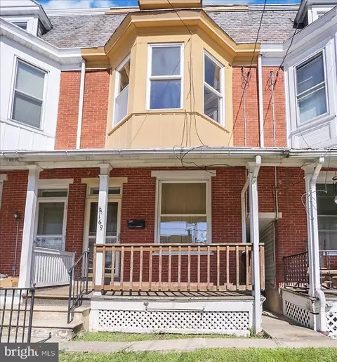 169 N 3rd St, Hamburg, PA 19526